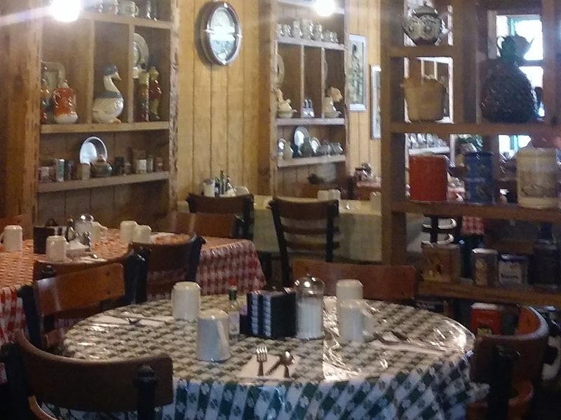 Granny's Pantry interior